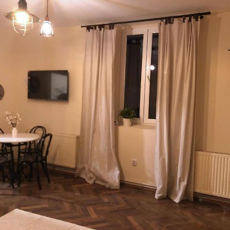 Aftar Inn Braşov Extérieur photo