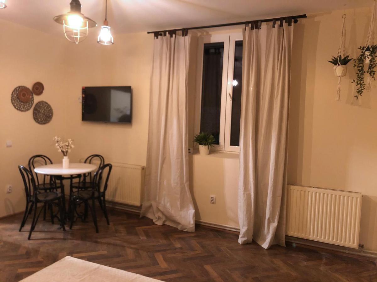 Aftar Inn Braşov Extérieur photo